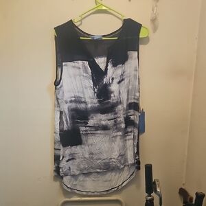 Simply Vera Vera Wang Black and White Sleeveless Blouse